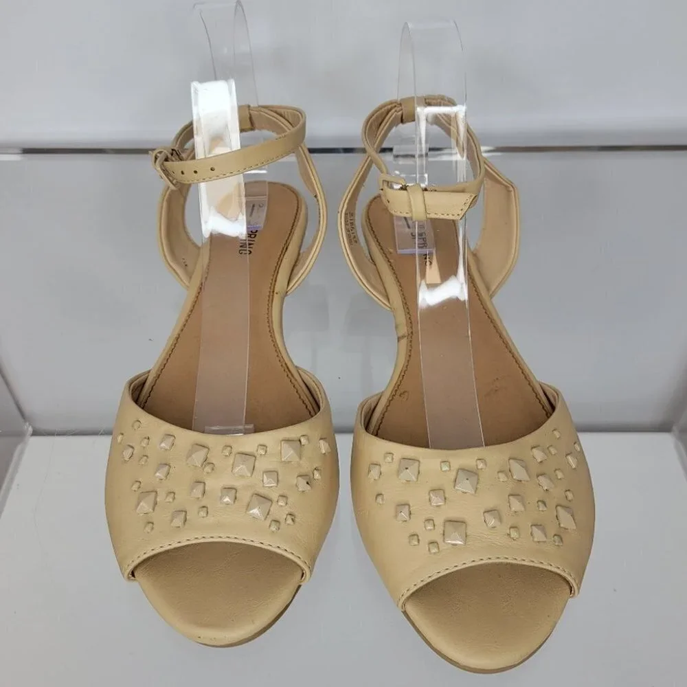 Call It Spring Flats - Picture 2 of 8